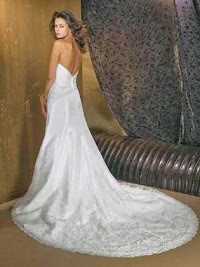 Timeless Elegance Bridal 1077819 Image 4